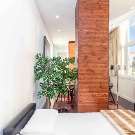 Ola - Panoramic Luxury Graca Iii Apartament