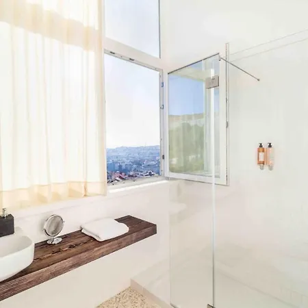 Ola - Panoramic Luxury Graca Iii Apartament *