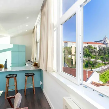 Apartment Ola - Panoramic Luxury Graca Iii